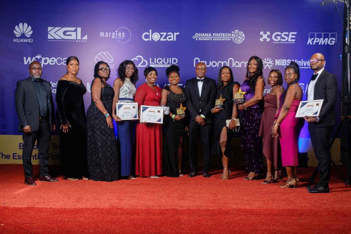 AFIGFunds's tweet photo. Raising the bar in digital banking  First Atlantic Bank our Ghana based portfolio company clinched five major awards marking a stellar performance
🏆 Digital Bank 
📱 Mobile App  
💡 Innovative Product 
🤝 Fintech &amp; Bank Partnership Mobile Money
👨🏽‍💻 CIO of  Year Franklin  Gbedzi https://t.co/AkNok5d8EA
