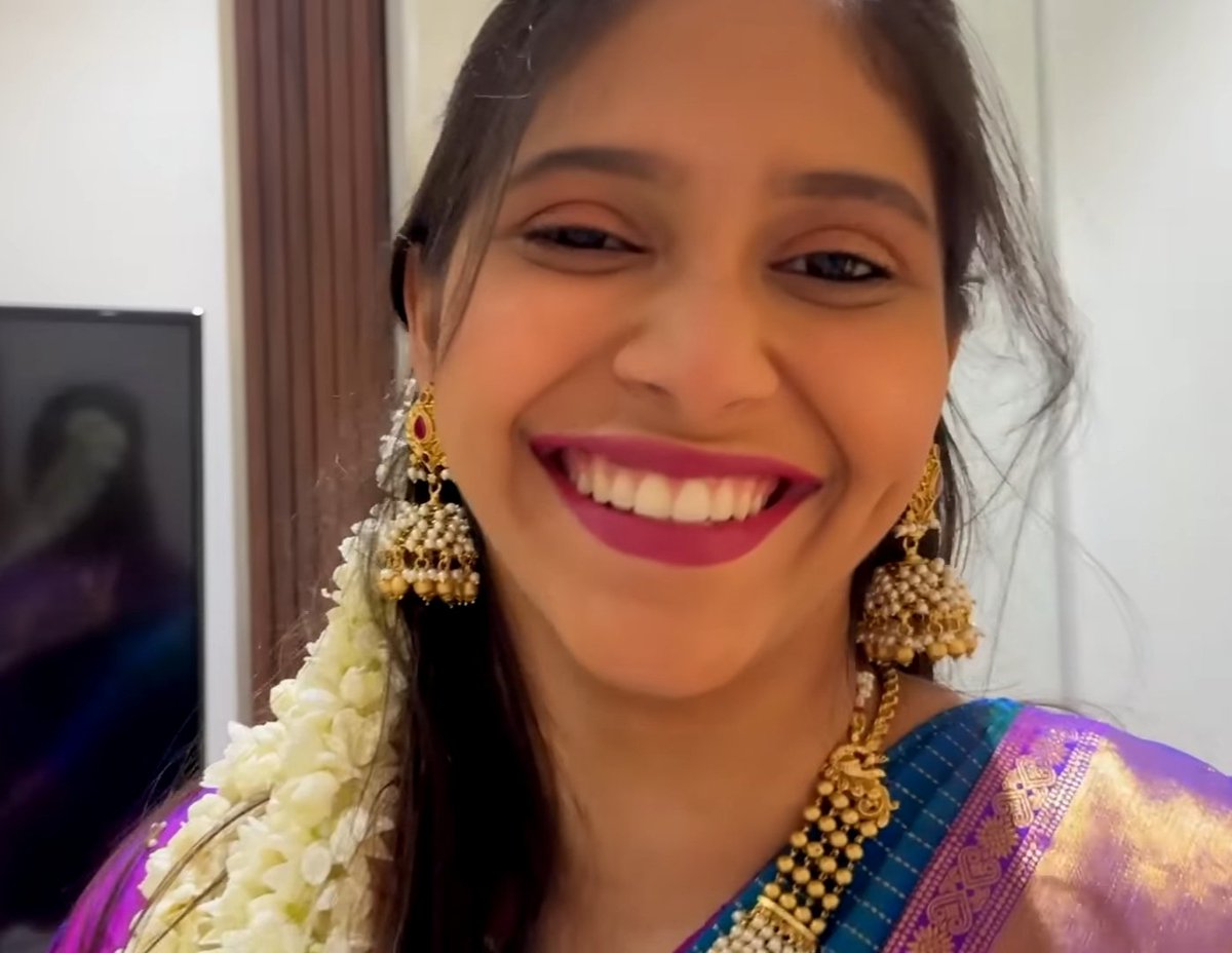 sexyindiammom's tweet photo. Otha iva ellam pondattiya kedacha, oru naalaikku 5 round potta kooda aada adangathu. Viagara Moonji, face ah pathe pottu poratti edukka thonudhu #sexy #facefetish #FaceCard #viagara #mouthfetish #hornywoman #moodmoonji https://t.co/Y9BrnKjiV4