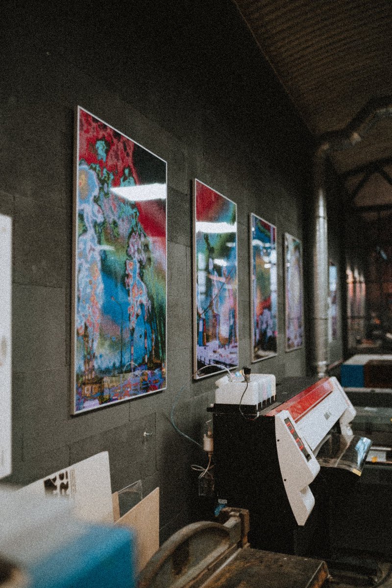 artfayv's tweet photo. Hi guys! My first exhibition was held in my workshop. All the photos are raw, taken with a broken camera.
#Fayv #Polychrome  #GlitchArt
#BrokenCameraArt #RawVisuals
#AnalogGlitch #UnfilteredReality
#DigitalDecay #VisualNoise
#ArtFromError #LoFiAesthetic https://t.co/7pjbrtY7HF