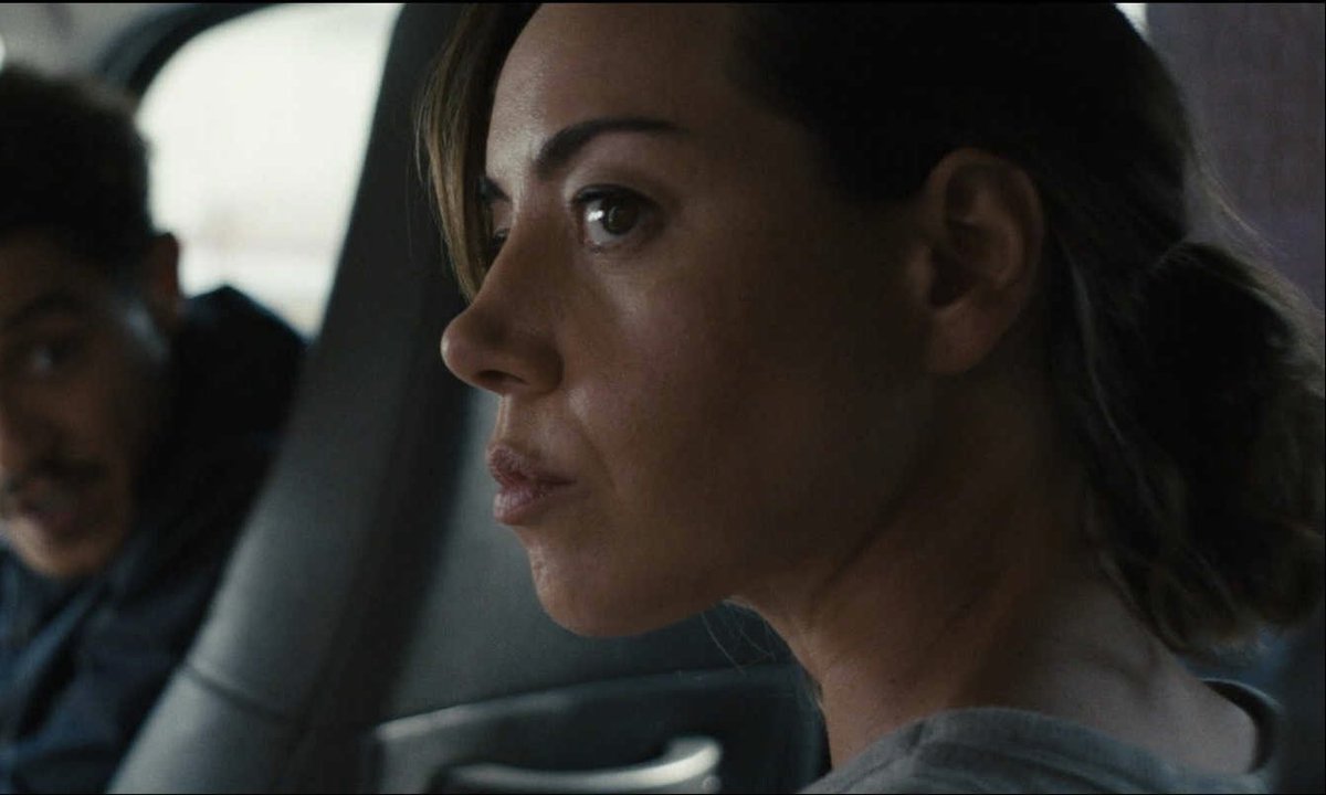 rosenkav_'s tweet image. I will never be over how hot Aubrey looked in Emily the Criminal