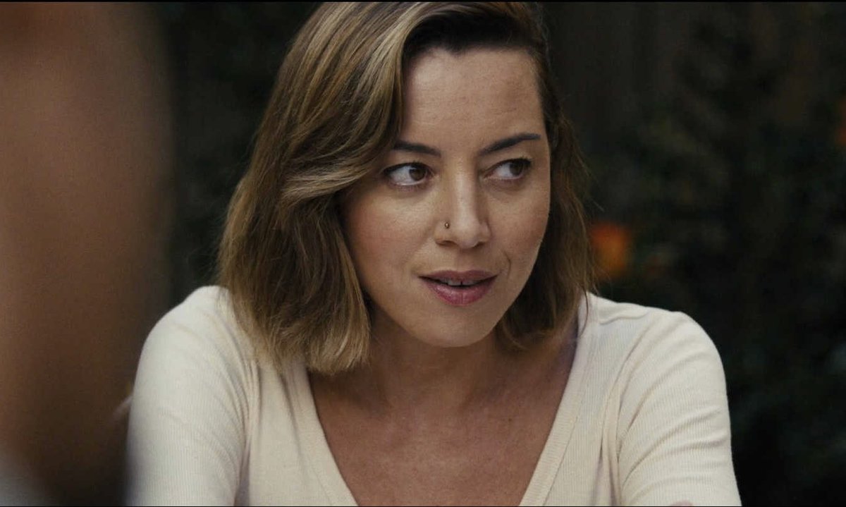 rosenkav_'s tweet image. I will never be over how hot Aubrey looked in Emily the Criminal