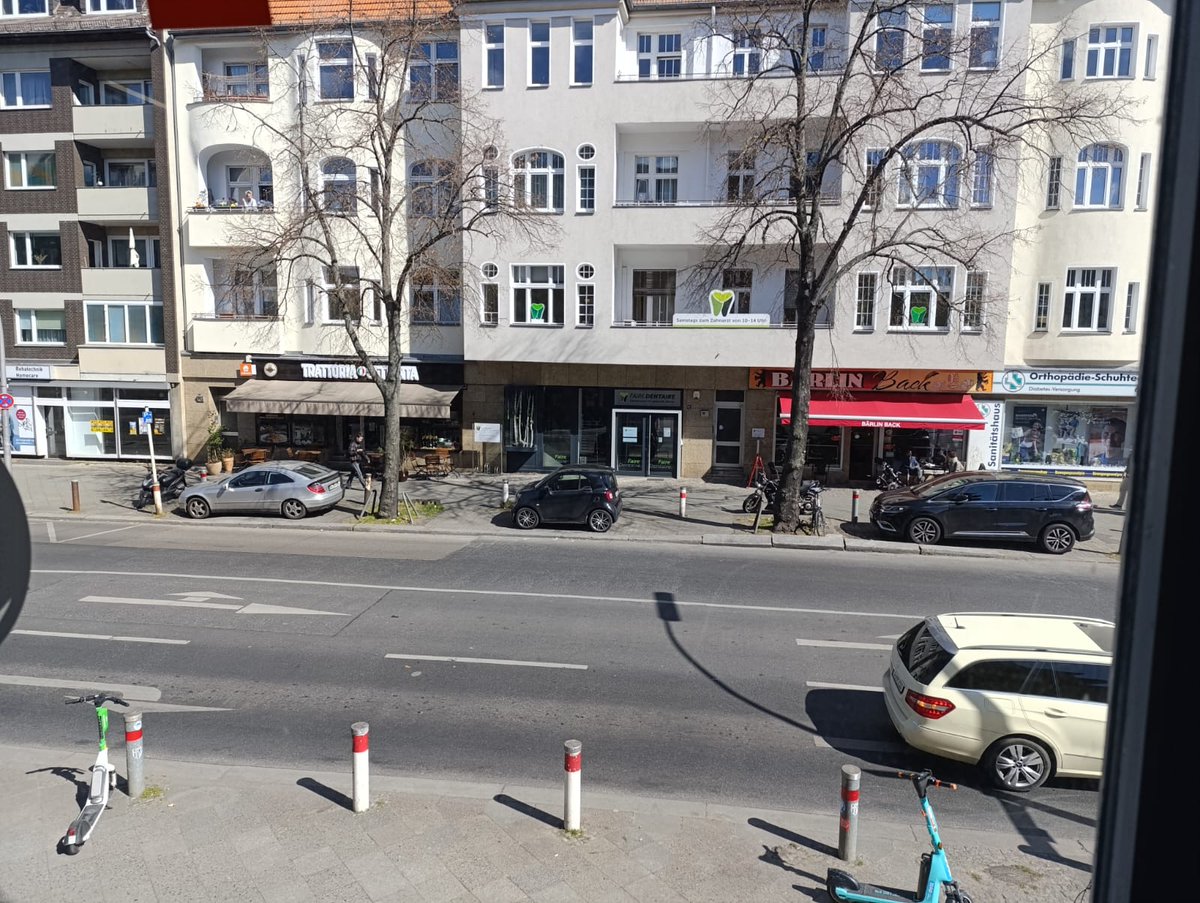 Ceppel's tweet image. Smart so praktisch, man kommt wirklich in die kleinsten Lücken