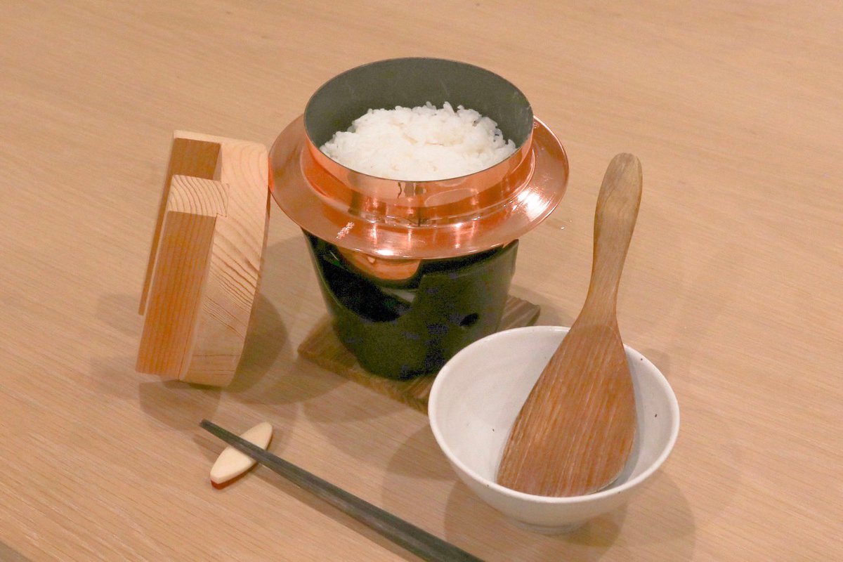 銅を広めたい企画！
銅製新タンブラーブラック＆銅色
銅製1人用羽釜を各1名様にプレゼント🎁
使ってみて感想ポストしてね！
応募方法
フォロー＆リポストで応募してね
期間4月8日〜4月13日（日）沢山の応募応援よろしくお願い致します🙇
#コパドア　#新光金属　#プレゼント

shinkometal.base.shop