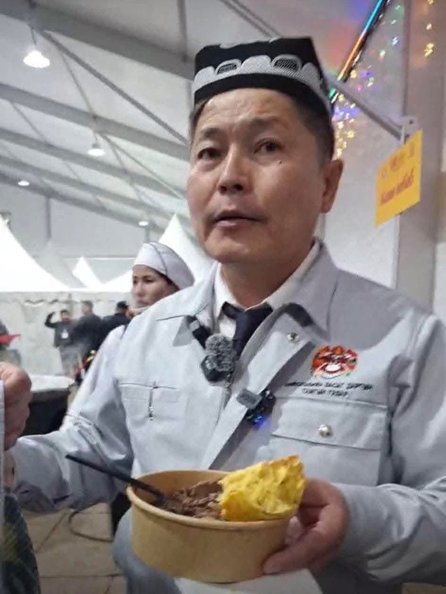 Би нийслэлийн татвар төлөгч 3 ресторанаараа татвар төлөхөөс гадна манай багийн 30аад хүн бүгд орлогын албан татвар төлж бн...  Тиймээс би үгээ хэлэх эрхтэй. Бидний татварын мөнгөөр ийм юм хийж дотоодын хоол үйлдвэрлэгчдийн орлогыг хааж бгаад гомдолтой бн. Шудрага биш бн 🤷‍♂️