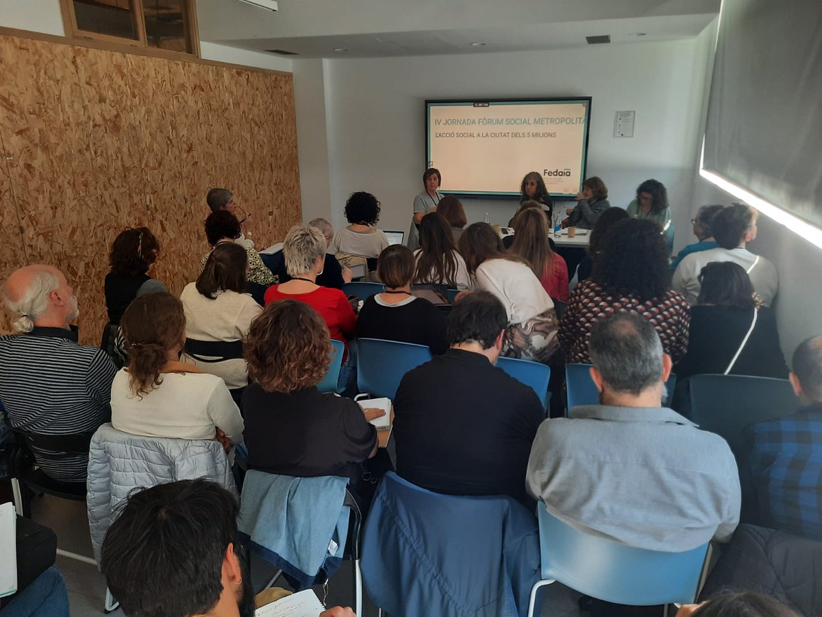 👥 Assistim a la #IVJornadaForumSocialMetropolita, 
trobada anual de referència que té per objectiu reflexionar sobre la #GovernançaSocial metropolitana.

Com construïm una metròpoli més inclusiva? 🎯Entre els temes clau, models d'atenció metropolitana a la #infància.

📍<a href="/la_ciba/">La CIBA</a>
