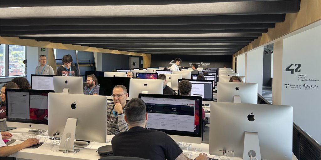 42UrdulizFTef's tweet photo. 🚨 ATENCIÓN: tu versión más tech está a una Piscina de distancia.
🗓️ La última del año empieza el 20 de octubre.
🚀 ¿Vienes a vivir esta experiencia a #42UrdulizFTef ?
👉 Inscripciones abiertas en https://t.co/ldK83fFUHs

#42UrdulizFTef #RompeElCódigo #Born2Code https://t.co/m6wyI6HHd6