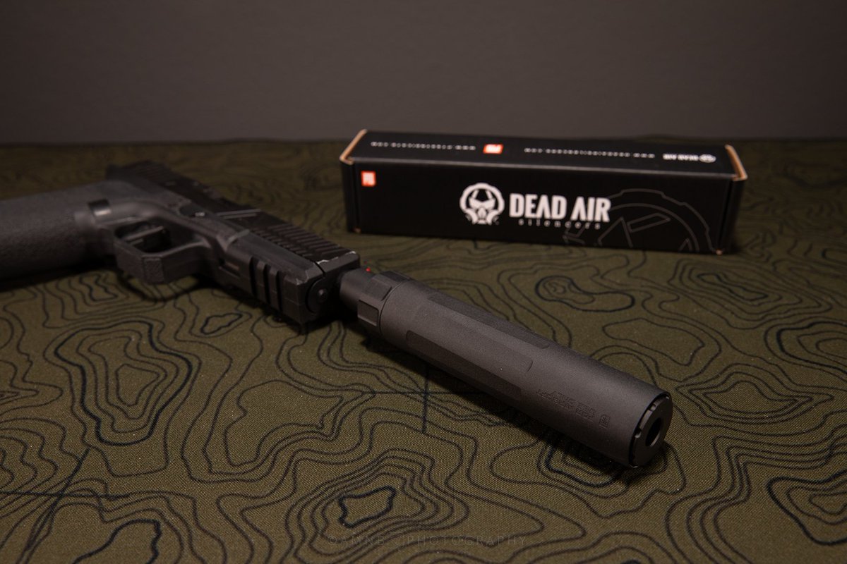 AMNBofficial's tweet image. Introducing the latest addition to the acclaimed Dead Air Series by PTS Syndicate – the PTS Dead Air Mask Mock Suppressor. 

More: airsoftmilsimnews.com/pts-dead-air-m… 

#amnb #pts #mocksuppressor #deadairsilencers #silencer