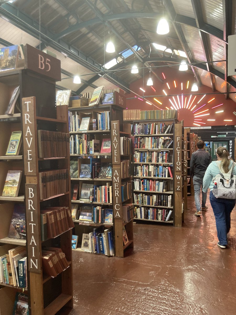 Sarah 🇺🇦 tweet media