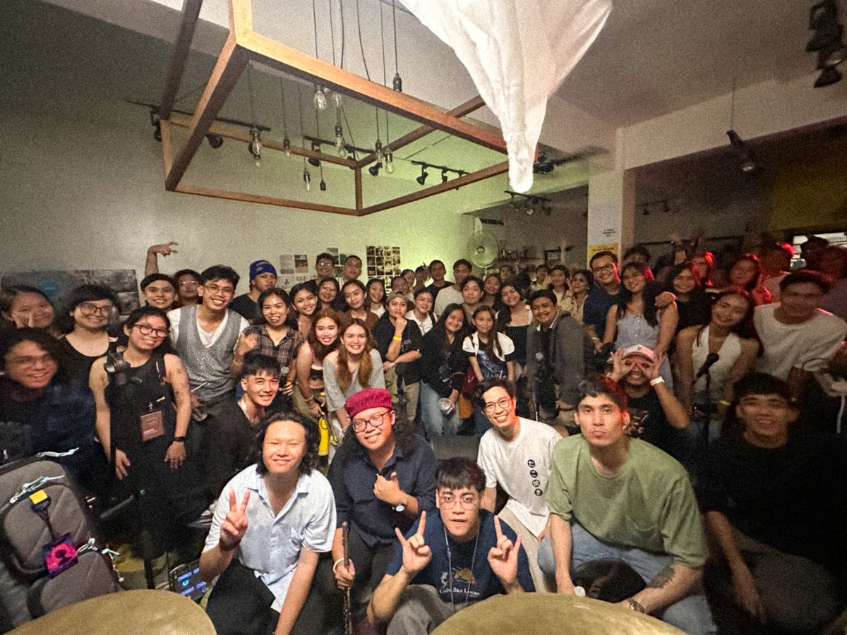 munitheband's tweet photo. 3rd leg (leg?) in Lucena! Maraming salamat! Sobrang worth it pagpunta namin! (Parang muntik mag day 3 ah 👀)

Co-presented by:
@GabiNaNamanProd 
@grabph 
film&amp;print
Whitebox Collective
La Kali Cantina
Simply Siomai
Wolves Ground HQ https://t.co/hrx3n7cuvm