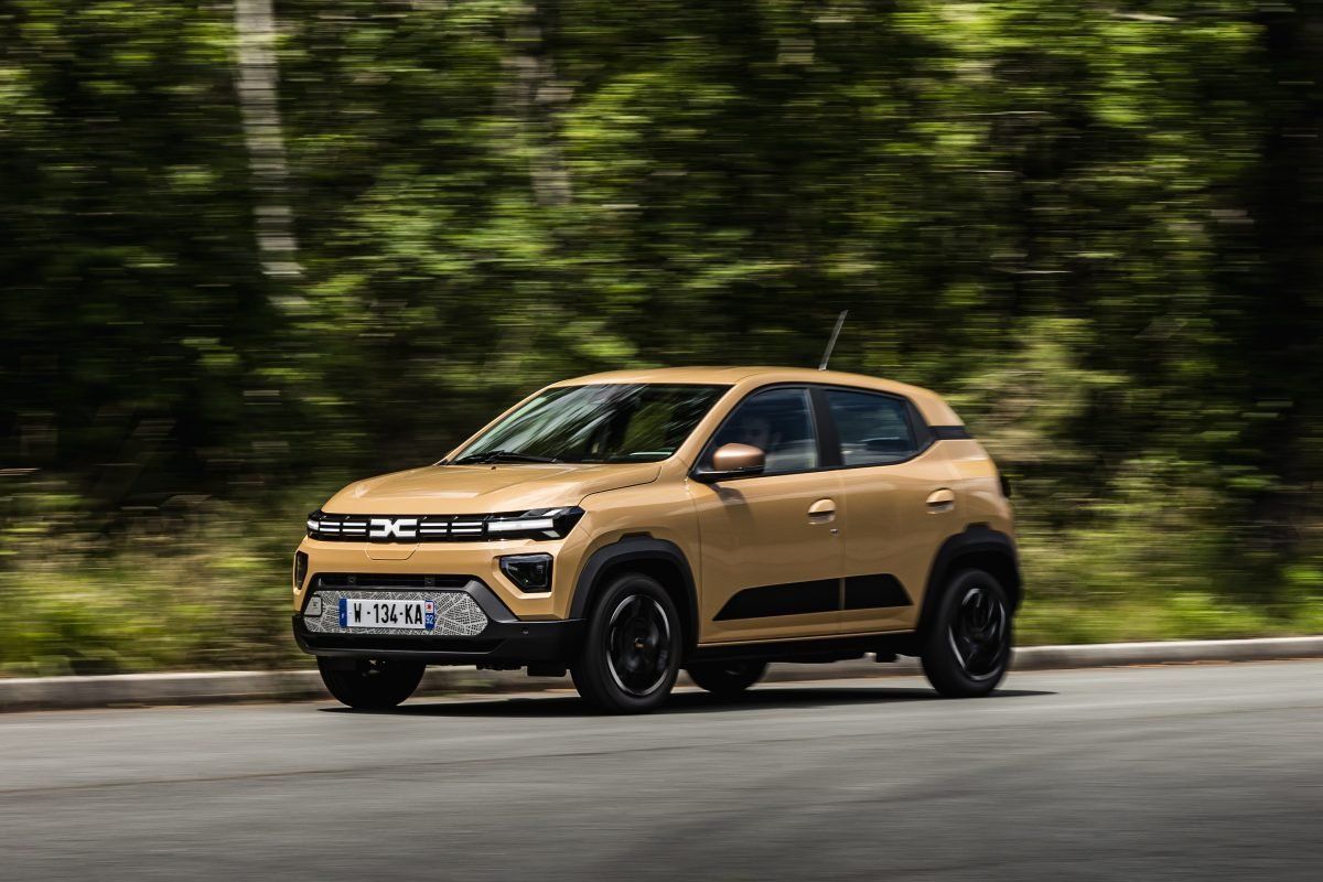 changinglanesIE's tweet image. NEW: #Dacia Spring #review. Is it the small electric car we've all been waiting for? changinglanes.ie/dacia-spring-r…