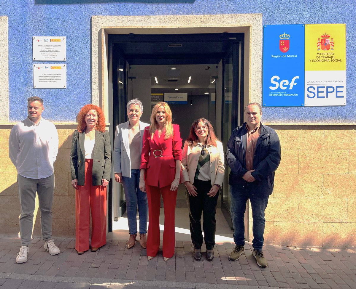 El SEF estrena nueva oficina en Calasparra murciadiario.com/articulo/emple… a través de <a href="/Murdiario/">MurciaDiario</a> 

<a href="/sef_carm/">SEF</a> <a href="/Empresa_RM/">Consejería de Empresa, Empleo y Economía Social</a> <a href="/MarisaL_Aragon/">Marisa López</a> <a href="/AytoCalasparra/">Ayuntamiento de Calasparra</a> <a href="/TereGsan/">Teresa García Sánchez</a> 

📰Suscríbete a nuestro Boletín gratuito diario de Noticias: murciadiario.com/seccion/newsle…