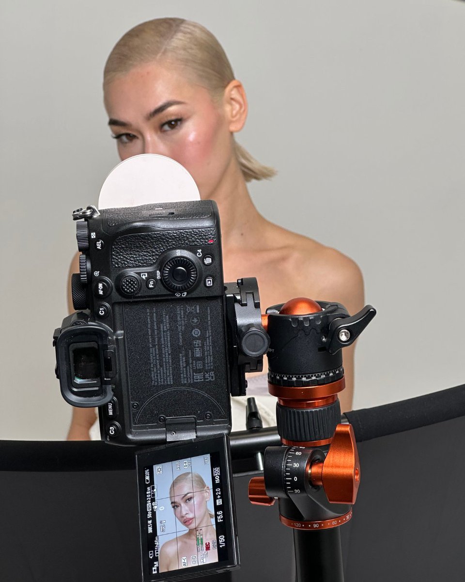 rodialbeauty's tweet photo. Rodial complexion:⁠
⁠
A selection of easy to navigate products, designed by the everyday woman, for the everyday woman, to fit seamlessly into your routine - no more than 5 minutes get ready time required⁠
⁠
⁠
#Rodial #healthyskin #glowing⁠
#selfcare https://t.co/wEvcOsFLlz