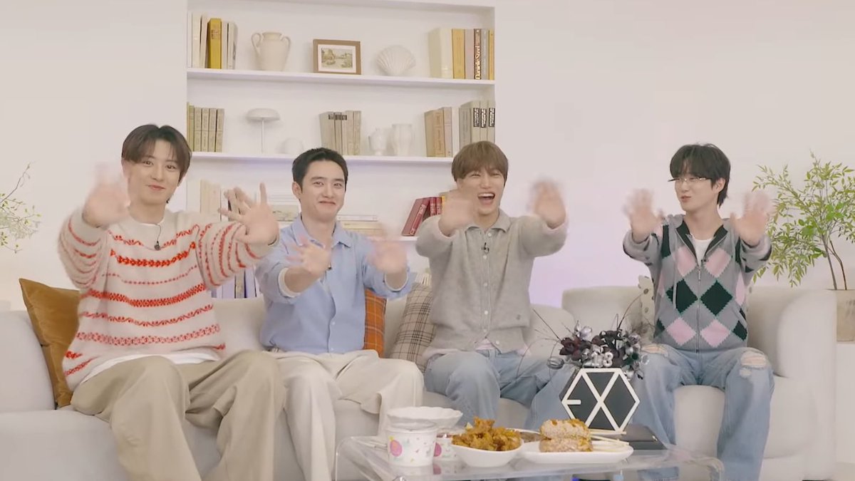 Ace_BBH's tweet photo. CHANYEOL KYUNGSOO KAI SUHO IS HERE 🥹🤍 https://t.co/7vziY69ZXS