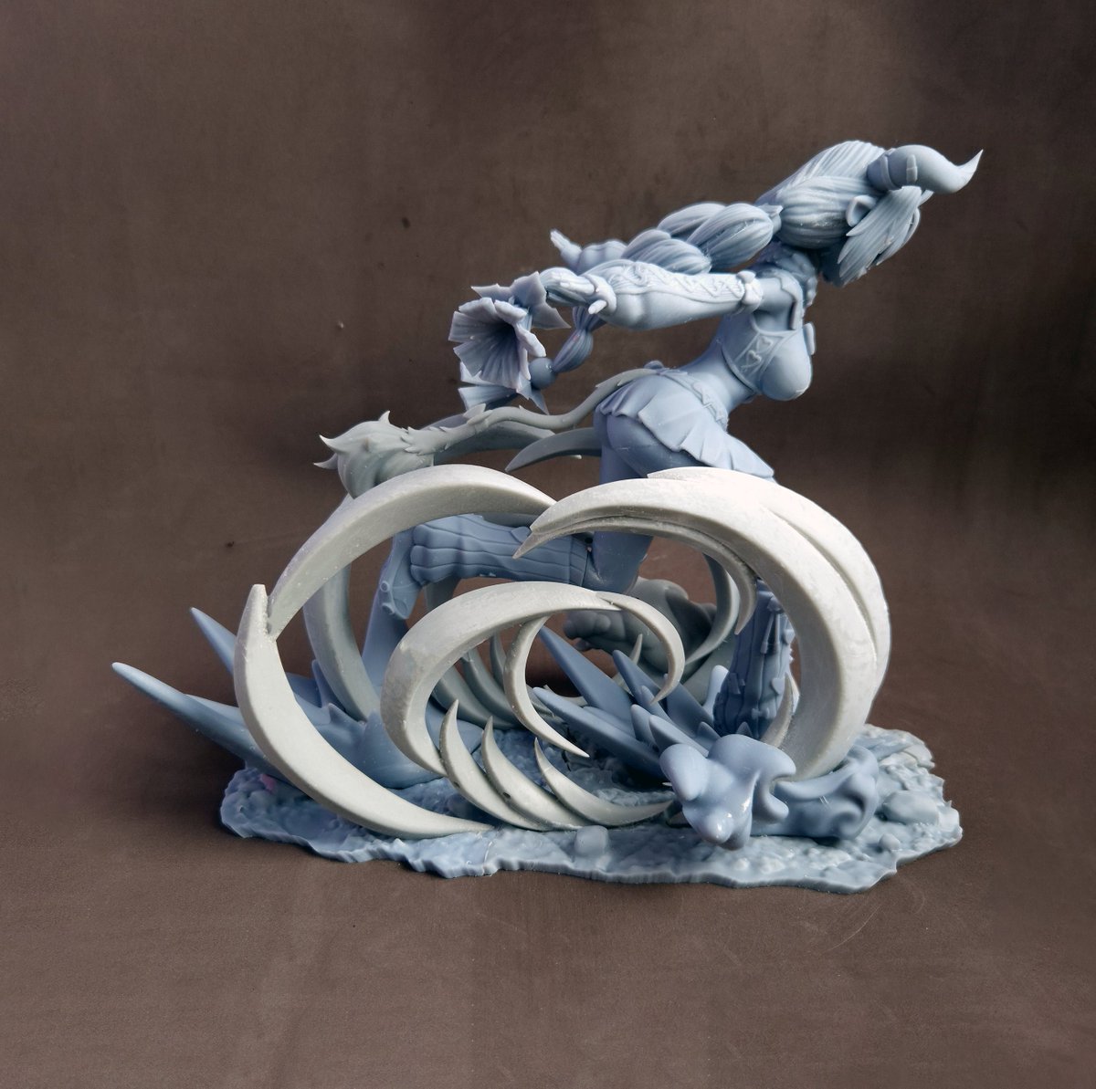 Varesa model is so big that i ran out of resin