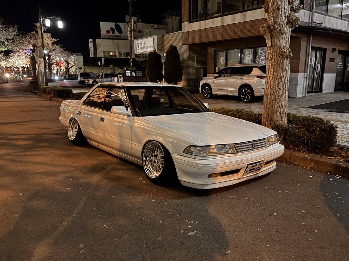 リアのキャンバー起こしたい😱

キャンバーつけ過ぎたり車高低ければ
かっこいいって訳じゃない...最近やっ
とバランスの大事さわかって来た...🤣

キャンバー通しにしたいな〜🔥