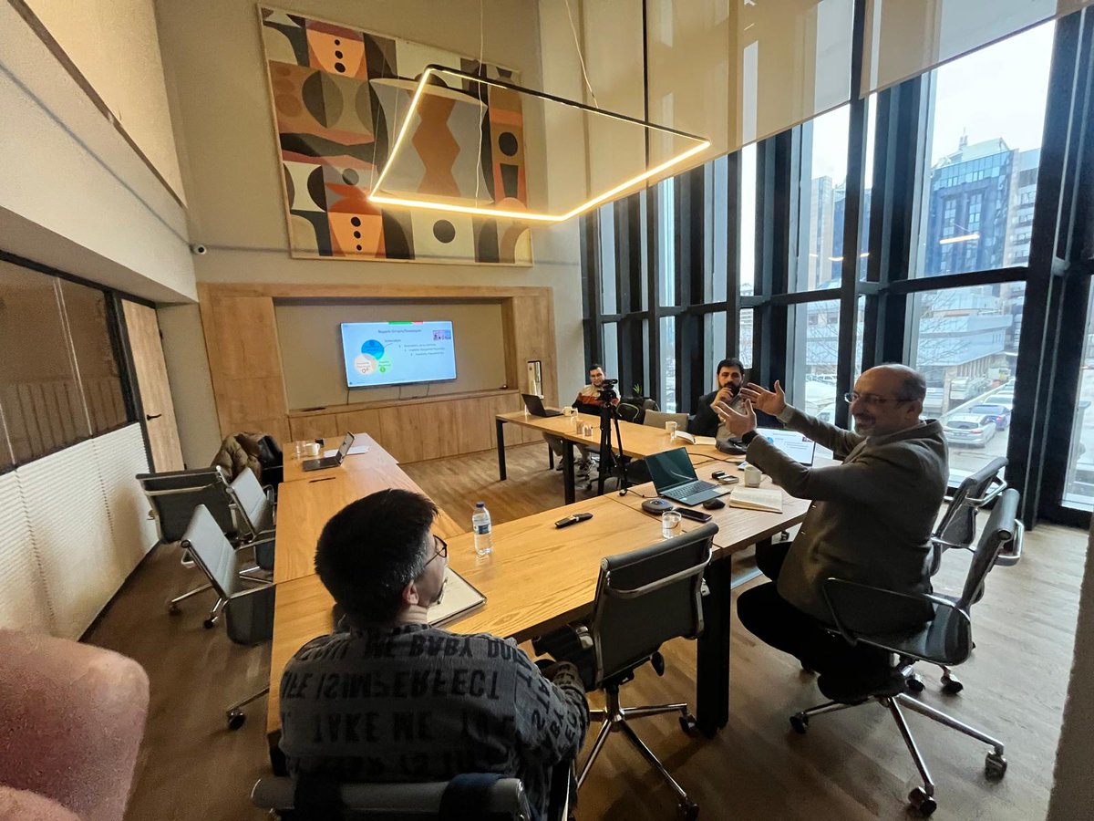 fonprimecoworking tweet media