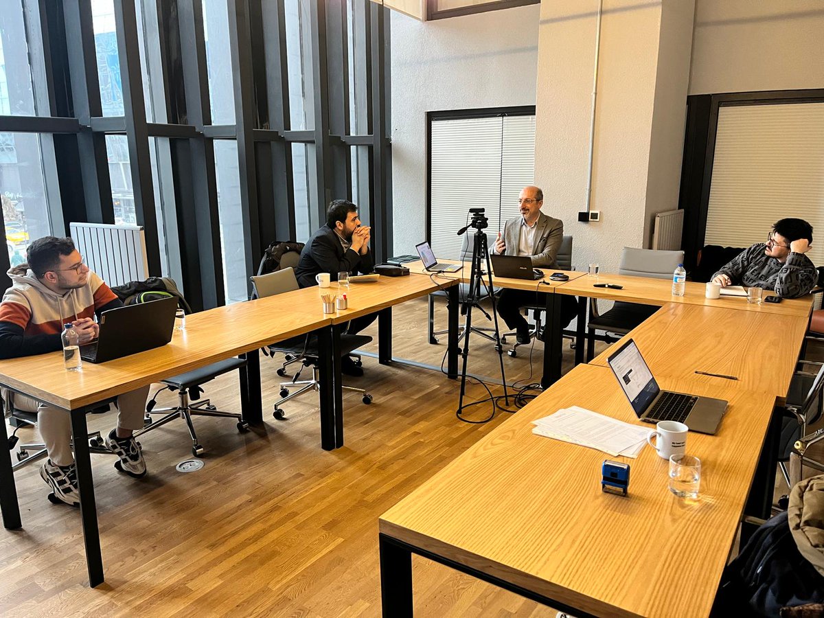 fonprimecoworking tweet media