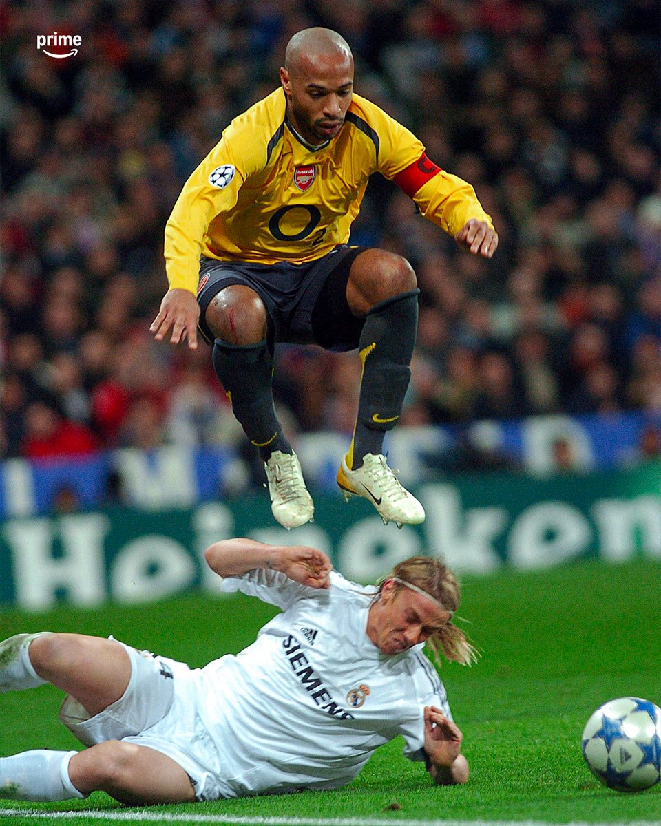 PVSportFR's tweet photo. 🔙 La dernière et unique fois qu’Arsenal a affronté le Real Madrid en Ligue des Champions, c’était en 2006.

Les Gunners s’étaient imposés grâce à un but de Thierry Henry lors du match aller ⚽️

#UCL https://t.co/hxRQ8q2nID