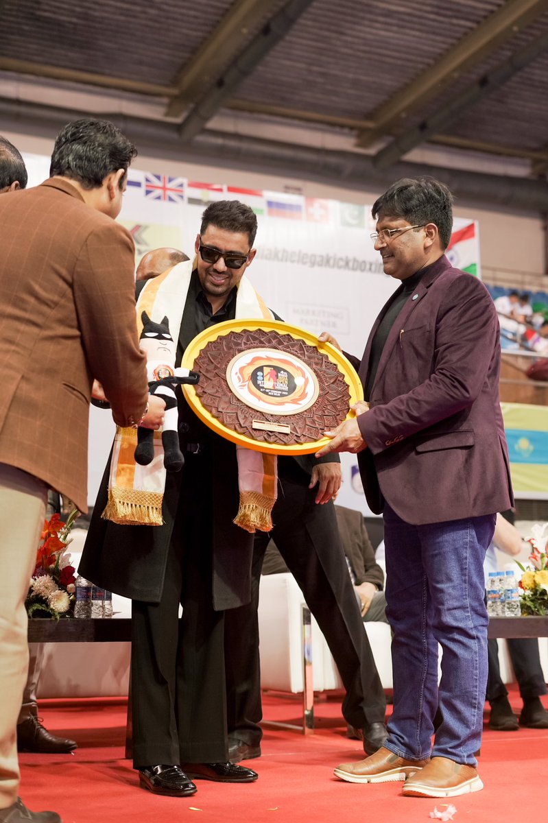 Sonu Thukral tweet media