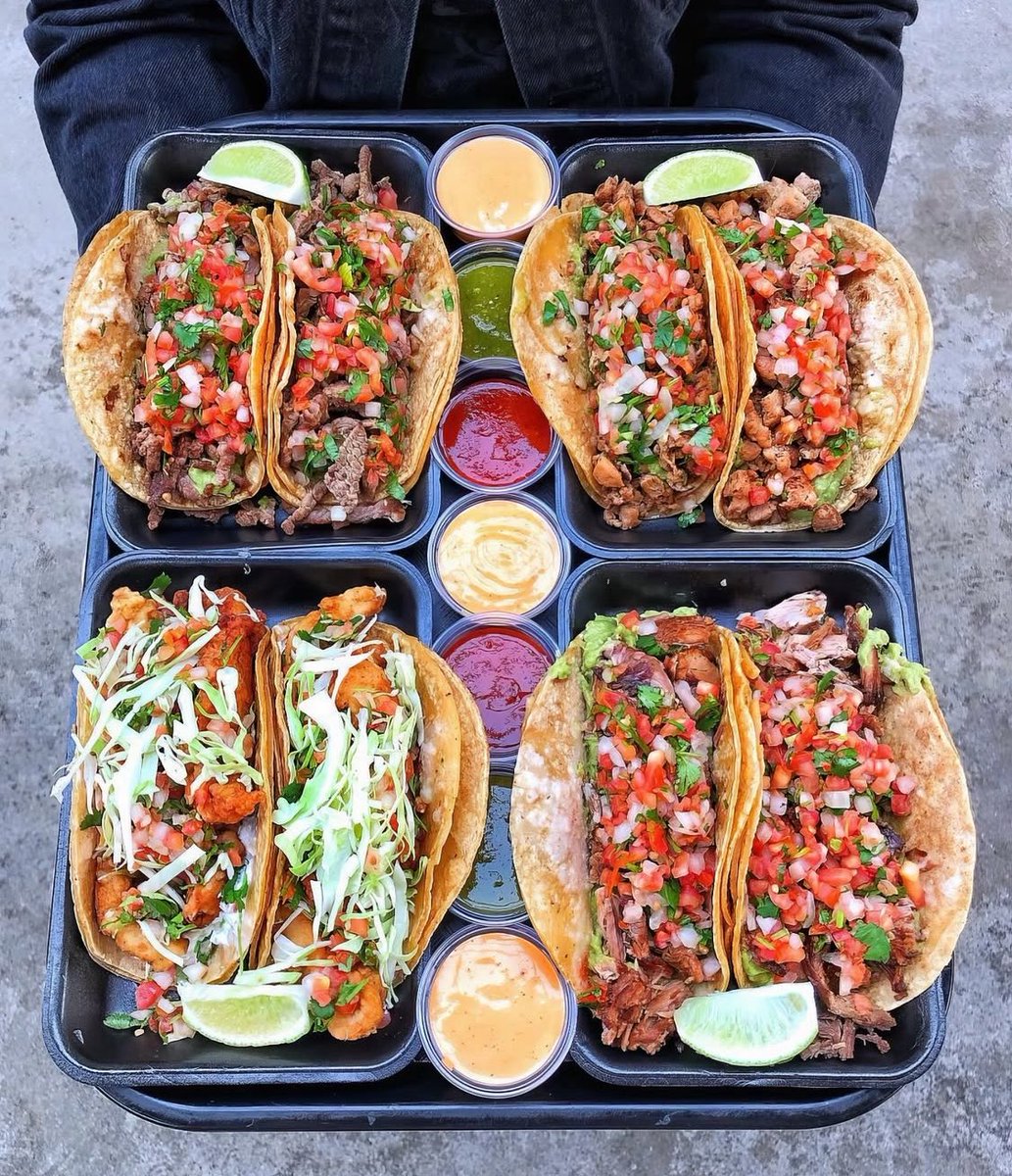 GonzalitoSNFT's tweet photo. Take Away Tacos 🌮 for 2,let’s Smash 💥 https://t.co/AAiRkMultk
