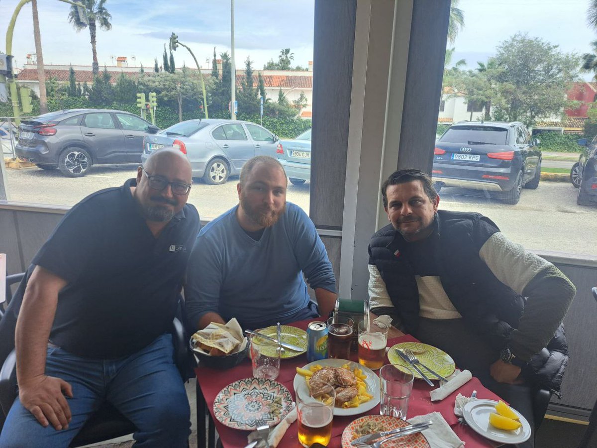 Hemos tenido el placer de participar en CiberEstrecho Con, exponiendo  "Ciberinteligencia 101: destapando ciberinteligencia rusa de chiripa", donde compartimos la investigación sobre el malware Redtail. Gracias a todos los asistentes y organizadores por hacer posible este evento