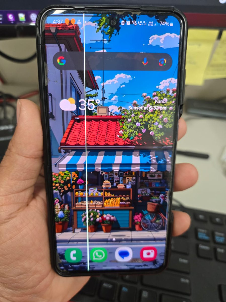 ShubhamJainBha's tweet photo. Dear @SamsungIndia @SamsungCareUS after the latest update installed yesterday I am facing green line problem on my Samsung S21 FE mobile phone. 
Can you plz help me out and many of the @SamsungMobile users are facing the same issue. 
Why is this happening?
Plz find the attachment https://t.co/36aaptV1kJ
