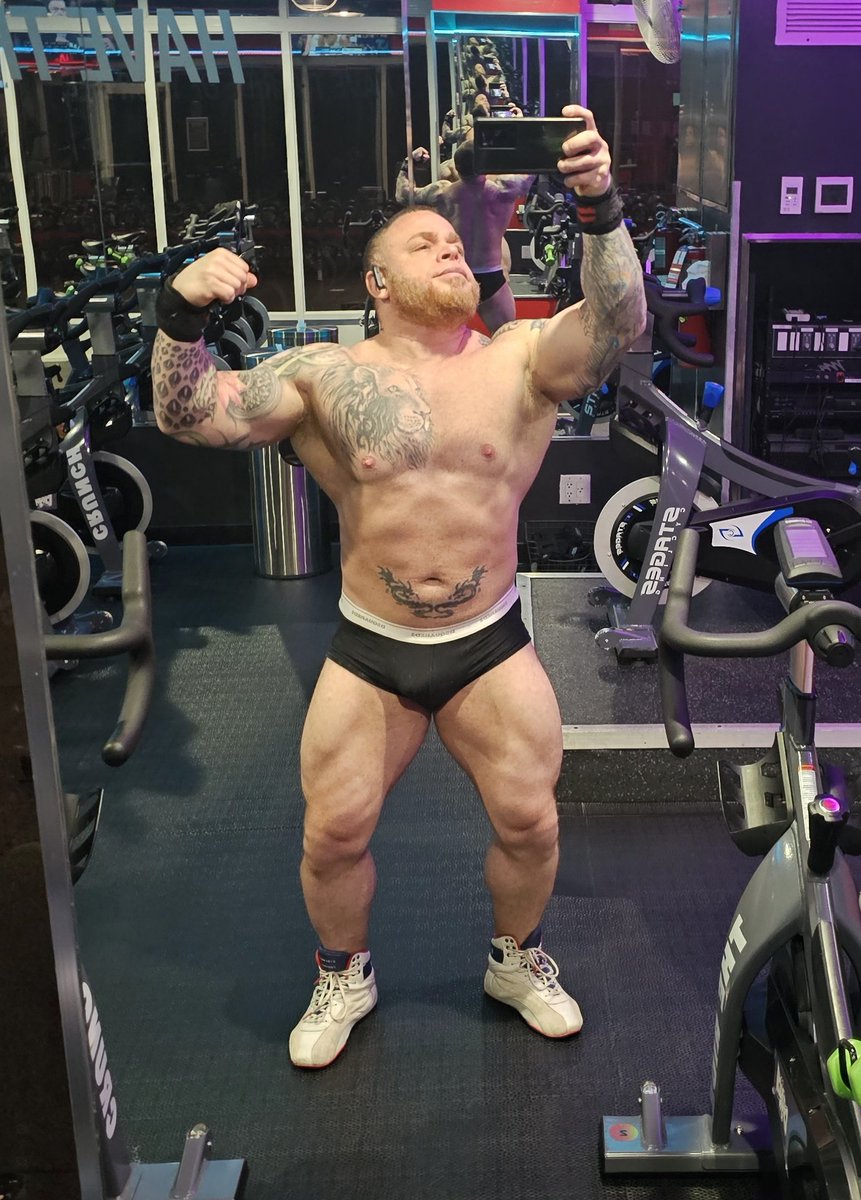 Gingerhulk30 (@gingerhulk30) on Twitter photo 