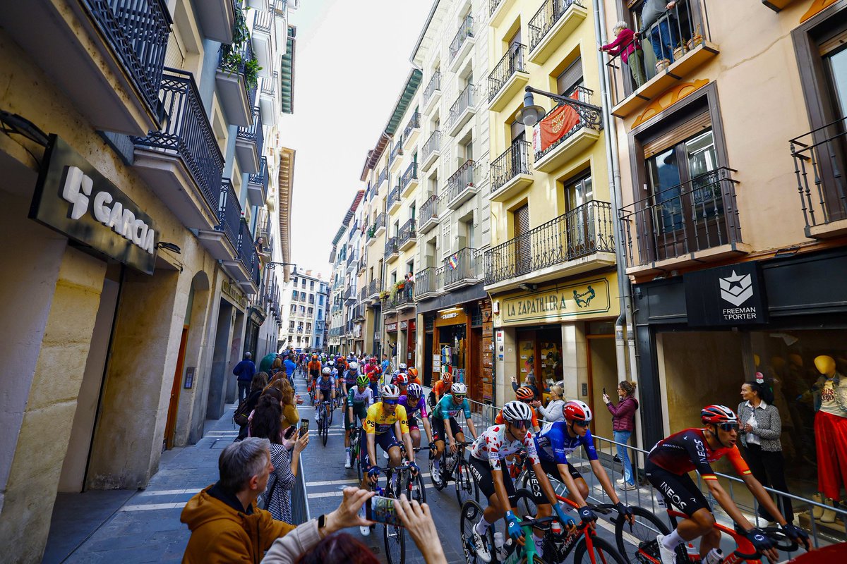 Equipo Kern Pharma tweet media