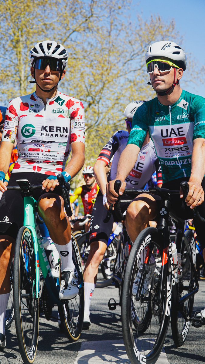 Equipo Kern Pharma tweet media