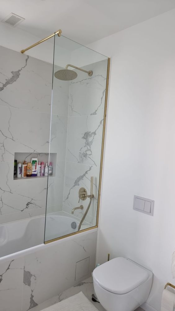 dubaiglassmiror's tweet photo. Bathtub Glass with Golden Profile
📱 WhatsApp/ Call on +971-525577392
🌐 https://t.co/EPtivH9oYX
#dubaiglassmirror #goldenframe #showerglass #bathtubglass https://t.co/HarvfoFL3q