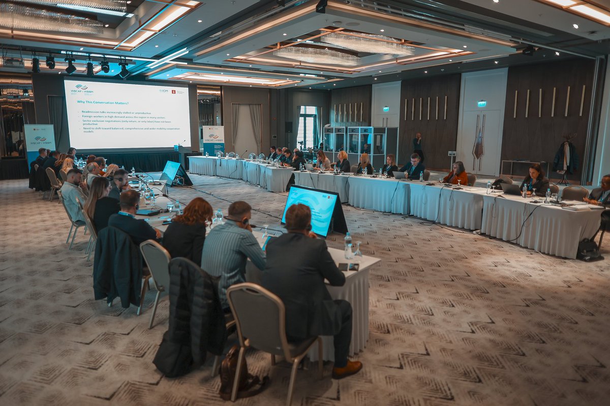 IOMWBalkans's tweet photo. Kicking off a 3-day #RGRS thematical meeting in 🇲🇰 focusing on Negotiation on Migration & Mobility.
With expert trainers, the course offers Western Balkan specialists a chance to build negotiation skills, boost coordination, and explore readmission and mobility partnerships. https://t.co/G1sH8l8rVe