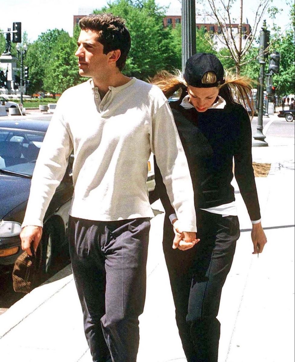 mags (@malibubirkin) on Twitter photo 