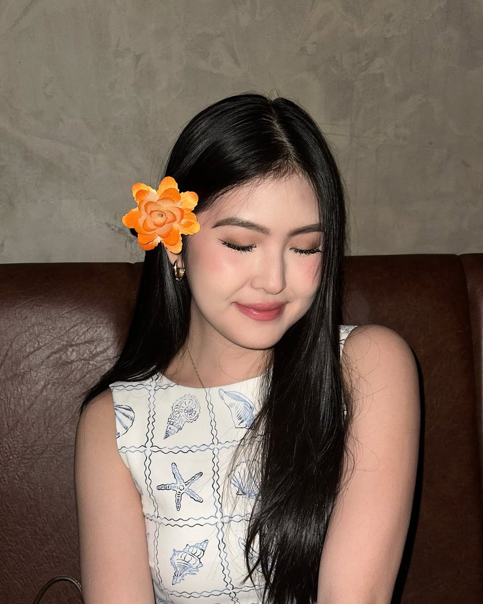 Jane tweet media