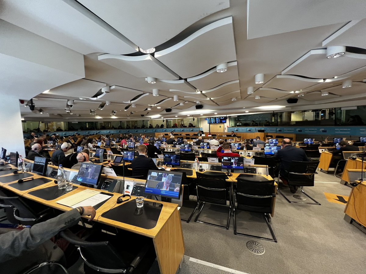 Fornea Dumitru (@forneadumitru) on Twitter photo Debate on the Single-Ticket Booking System in the framework of the <a href="/EESC_TEN/">EESC Energy, Transport & Digital 🇪🇺</a>.
7 April 2025
ec.europa.eu/commission/pre…
cer.be/cer-eu-project…
<a href="/EU_EESC/">European Economic and Social Committee</a>
<a href="/EU_Commission/">European Commission</a>
<a href="/Europarl_EN/">European Parliament</a>
#Transport
#Accessibility
#Affordability
#TerritorialCoverage
#SocialCohesion
#EuropeaUnion Debate on the Single-Ticket Booking System in the framework of the <a href="/EESC_TEN/">EESC Energy, Transport & Digital 🇪🇺</a>.
7 April 2025
ec.europa.eu/commission/pre…
cer.be/cer-eu-project…
<a href="/EU_EESC/">European Economic and Social Committee</a>
<a href="/EU_Commission/">European Commission</a>
<a href="/Europarl_EN/">European Parliament</a>
#Transport
#Accessibility
#Affordability
#TerritorialCoverage
#SocialCohesion
#EuropeaUnion