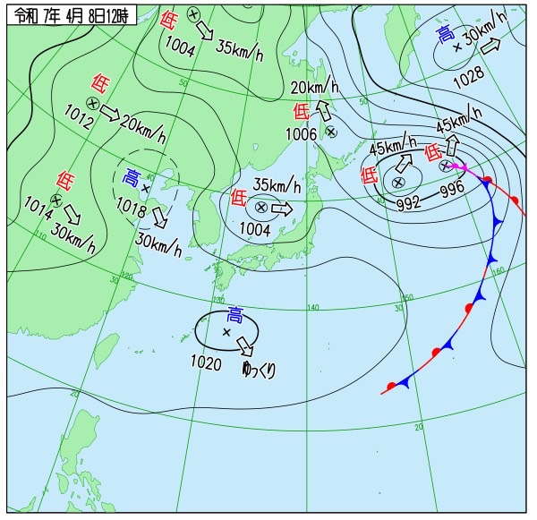 metLabToyama's tweet photo. 本日は富山大学の入学式でした！
入学された皆様、
おめでとうございます🎉🎊

気象・海洋にご興味がありましたら、お気軽に学生部屋・3研究室合同ゼミへお越しください！ https://t.co/fVQQHwCMIC