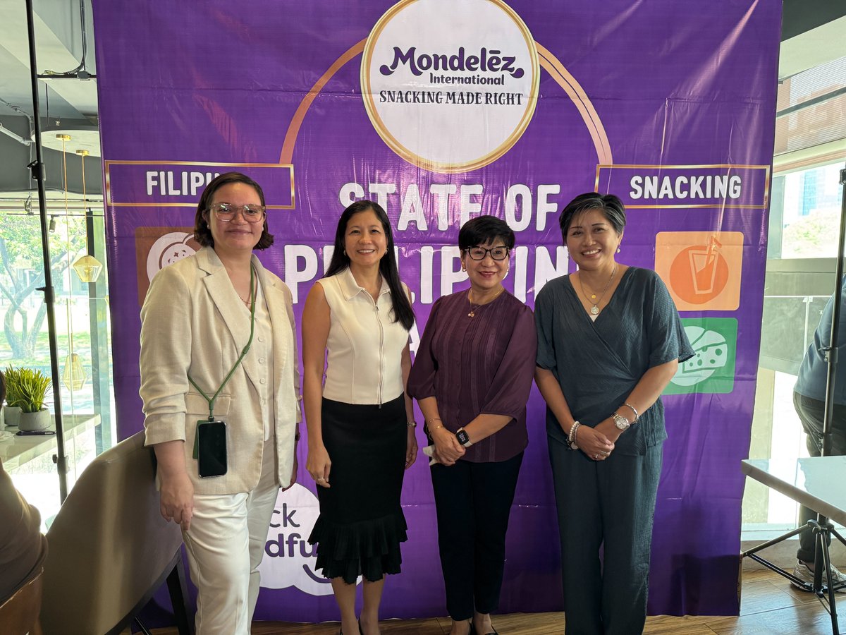 PhilstarNews's tweet photo. The 'State of Philippine Snacking 2024' is here! And a whopping 98% of Filipinos said they enjoyed at least 1 snack a day last year. For the first time, the global report includes insights from Filipinos—what we snack on, when we indulge, and more!
#MindfulSnacking #MDLZ #BrandSpace