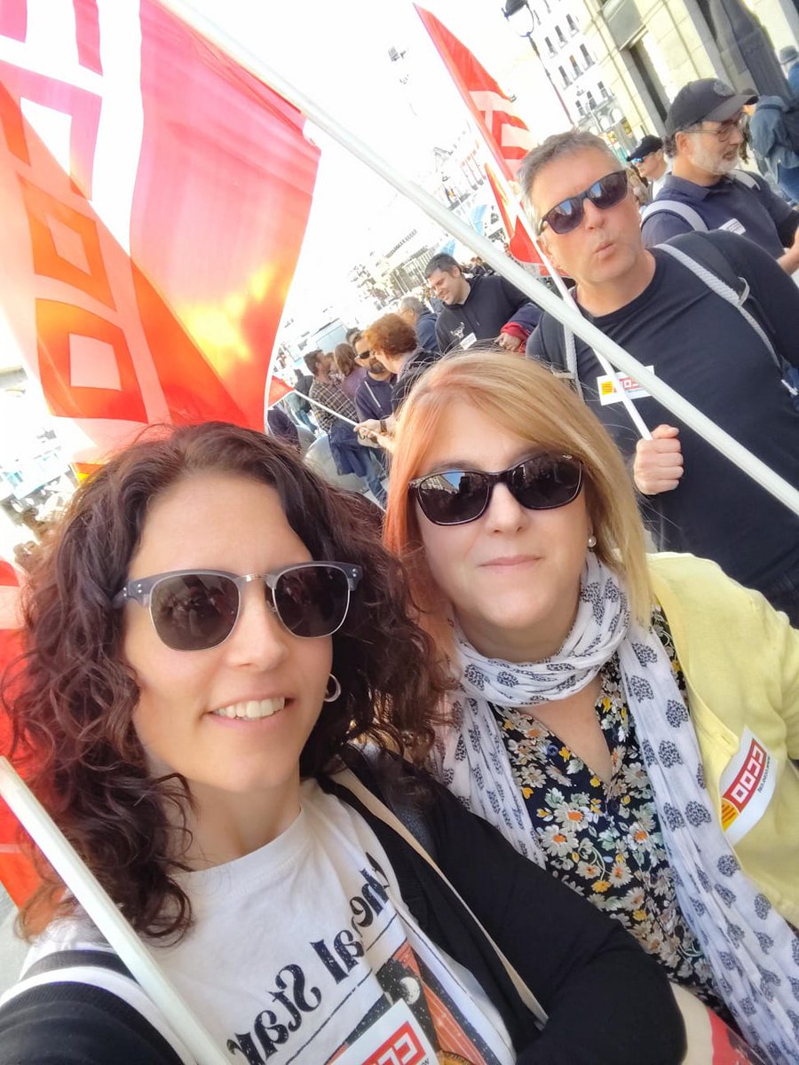 ccooedullobrega's tweet photo. Avui hi som a Madrid davant del Ministeri d'Hisenda.
-Millora dels sous en les administracions públiques.
- Millora salarial per a l'ocupació pública.
- Pagar el 0,5% acordat el 2024.
L'economia espanyola creix, per què les nostres butxaques no?
#SenseTuNoFunciona
#CCOO https://t.co/U36d9kVMdq