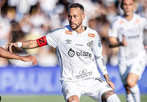 Não caiam em papo de rival e narrativa de midia invejosa/politiqueira

O Neymar está com uma lesão na coxa, pois a operação que ele teve no joelho acaba encurtando a musculatura e forçando mais a coxa, não é por causa de Carnaval, de traição, de Kings League

Ele está treinando