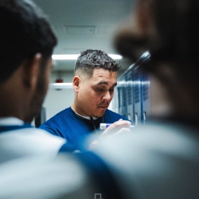 smilezramirez's tweet photo. #NewProfilePic https://t.co/5XWeEDBeF3