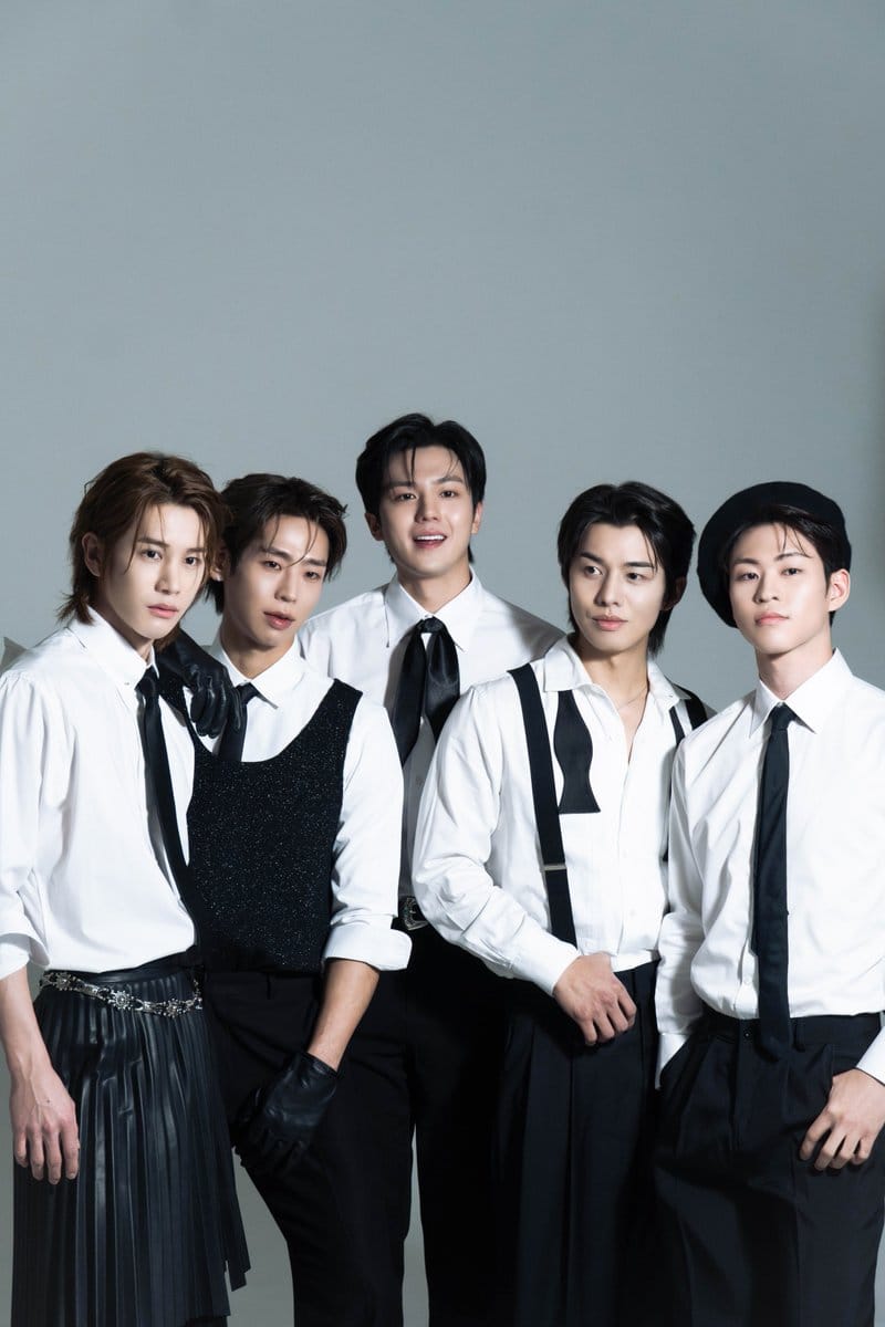 Mytro_peru's tweet photo. We’re only asking for one thing: clear answers. WHEN IS THE DEBUT? You've been dragging us month after month, and now it's April. There's no update, not even on the fan community. We NEED answers, YAMYAM Entert.
#마이트로_데뷔_확실히_해
#MakeMYTRODebutCertain
@yamyament https://t.co/63kdYJQlRj