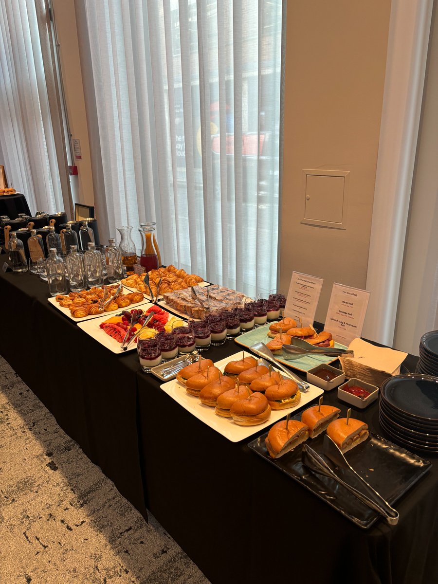 Last month, we partnered with <a href="/kingsleynapley/">Kingsley Napley LLP</a> to explore immigration law pitfalls and mistakes more commonly made by law firms.

A huge thank you to Kingsley Napley for sharing their expertise and insight.

People in Law members can now access the slides: peopleinlaw.co.uk/navigating-imm…