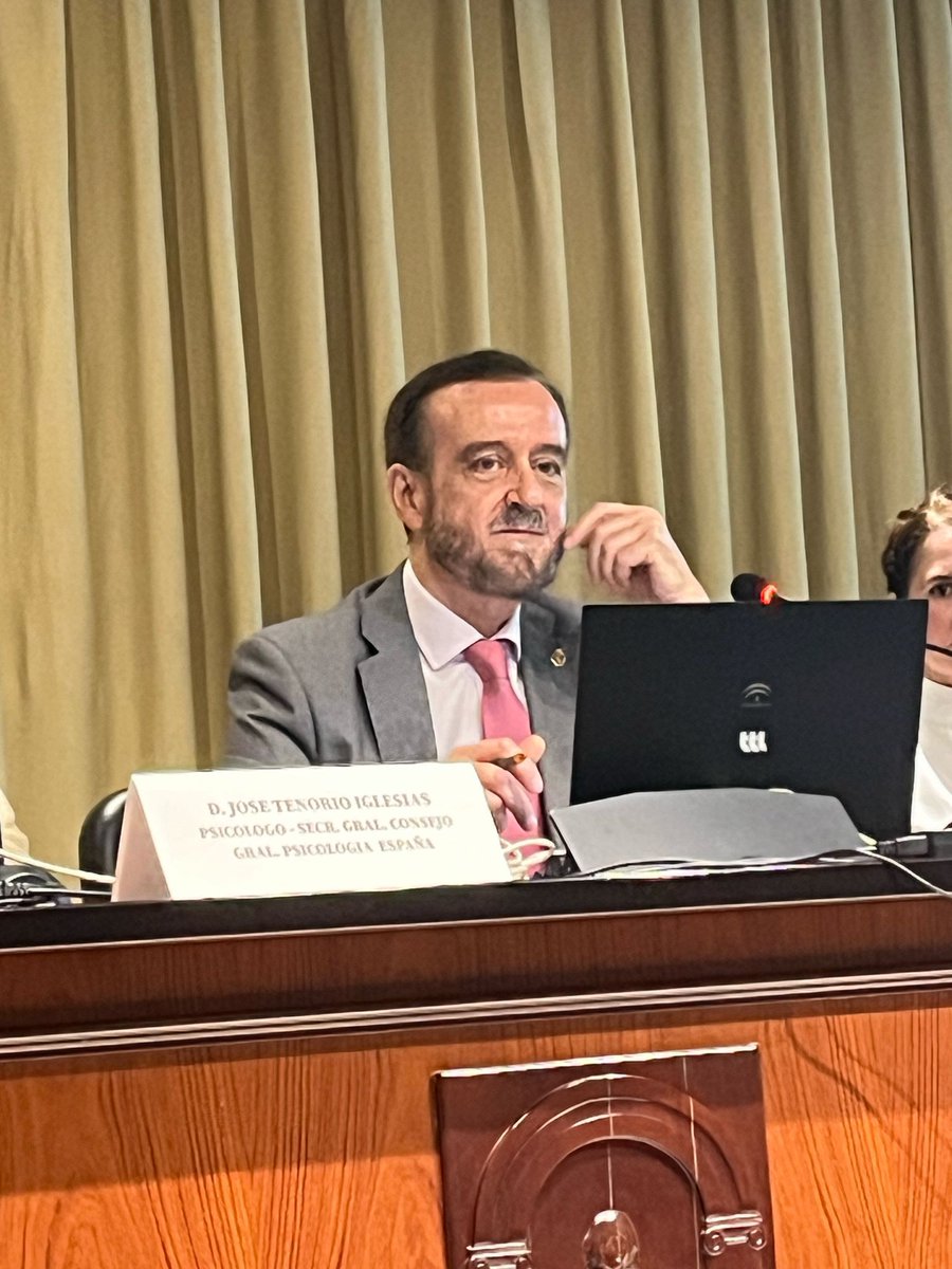 📌<a href="/EmpleoJunta/">Consejería de Empleo, Empresa y Trabajo Autónomo</a> y la <a href="/AlianzaSueno/">Alianza por el Sueño</a> han celebrado 
la jornada ‘Salud Física y #Emocional en el #Trabajo: mejora tu cuidado del #sueño’ para abordar la incidencia del insomnio en la salud laboral y la productividad'. Con la participación de <a href="/PepeTenorio8/">Pepe Tenorio</a>, secretario general del COP.