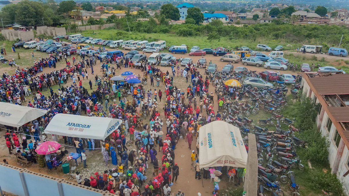 daddierooney's tweet photo. Aerial view of the empowerment venue at Asade Agunloye Pavilion Ground, Ilaro, facilitated by @AdeolaYAYI https://t.co/r5z12Q7mmM