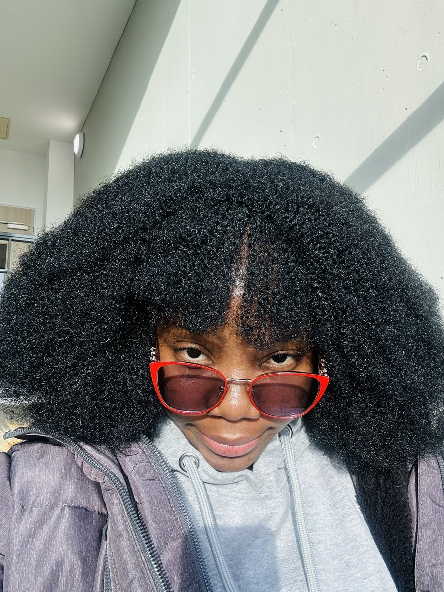 Amaris_Light's tweet photo. Four different slides of a girl who chose to dare God! 

Sometimes we’re trying our own way so we can say ohh, I did this and that! You want the equation to math up! But if God will take all the glory, https://t.co/PV4gctEPmt