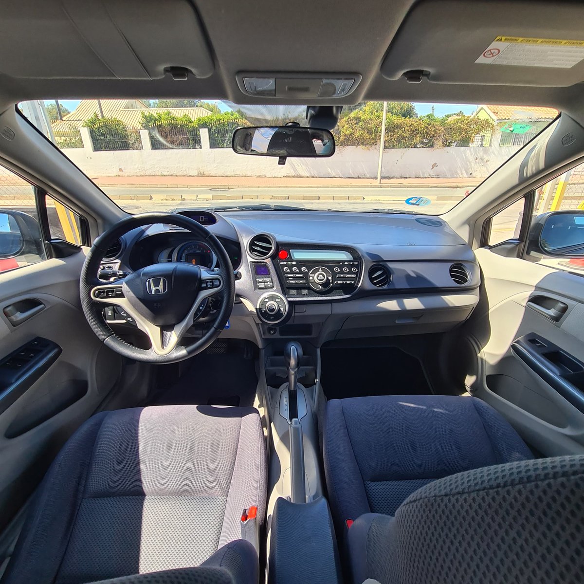 cochestv's tweet photo. Honda Insight 1.3 i-VTEC Hybrid ‼️AUTOMÁTICO
💚🩵Etiqueta medioambiental "ECO"
Motor GASOLINA de 98 cv
Cambio AUTOMÁTICO

#CochesTorrevieja #HondaInsight #Honda #Insight #Gasolina #Petrol #Automático #Automatico #Automatic #EtiquetaMedioAmbientalECO #EtiquetaECO https://t.co/s7v7LTDIer