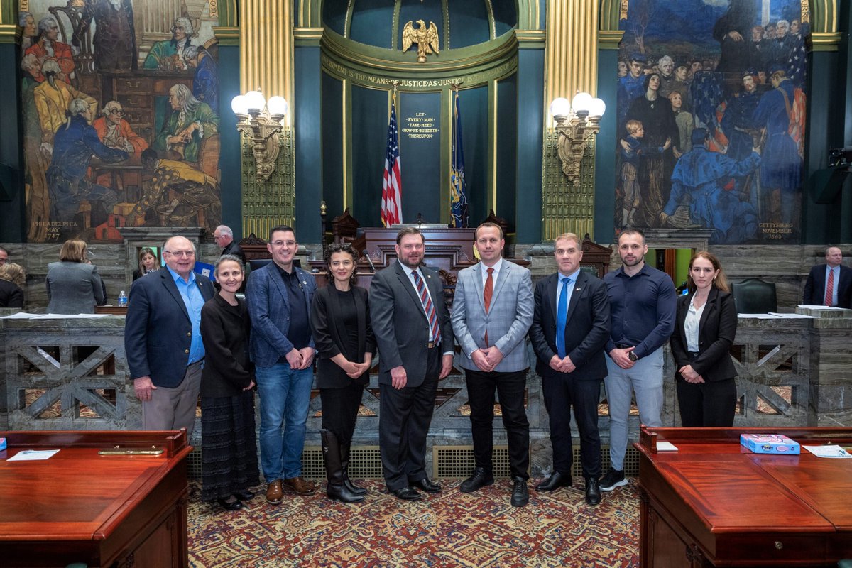 KQZKosova's tweet image. Officials from the Central Election Commission and civil society reps visited the U.S. under the “Open World Program,” led by the Congressional Office for International Leadership (COIL), strengthening democratic cooperation and global exchange. 🇺🇸🌍 #OpenWorldProgram #Democracy