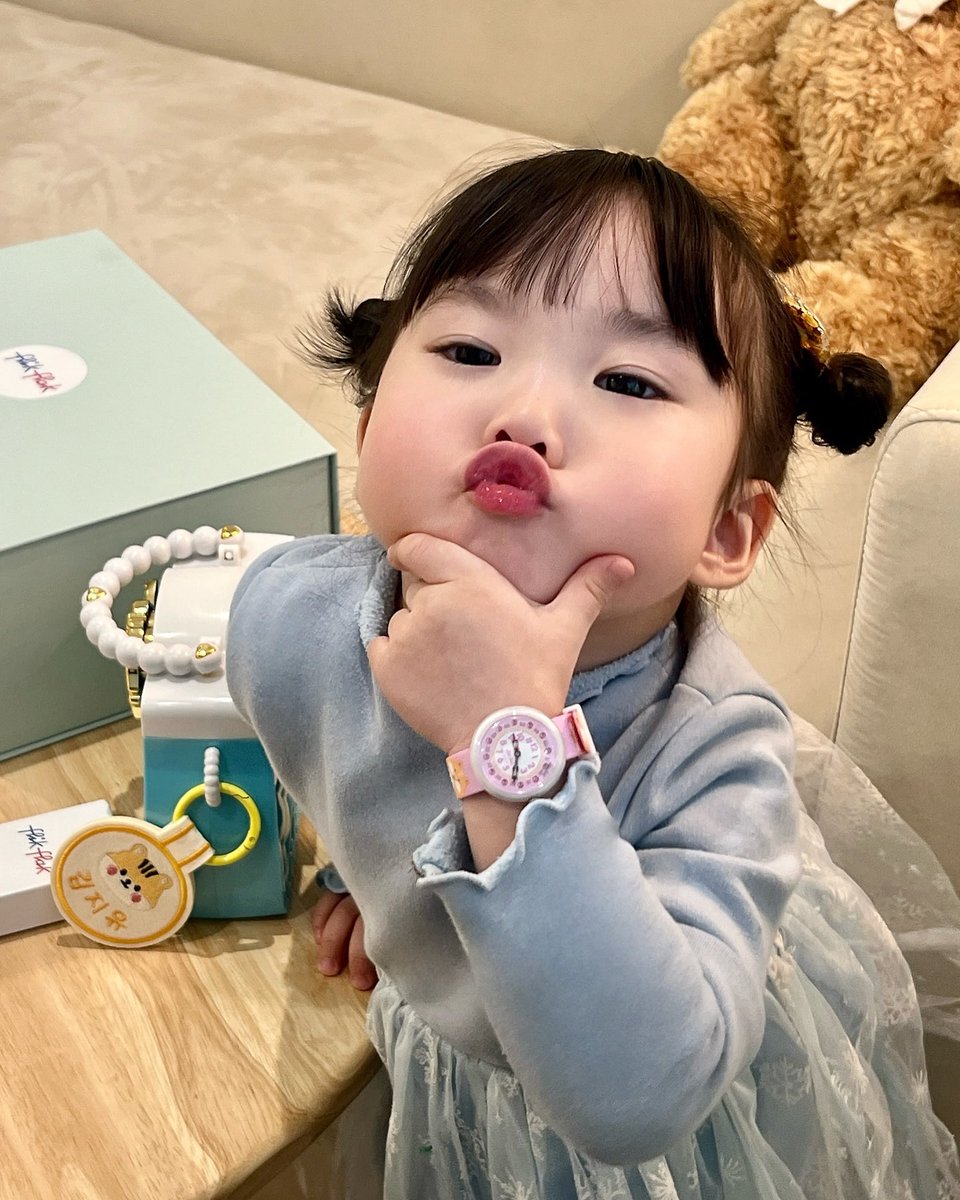 pjlage's tweet image. Mirip