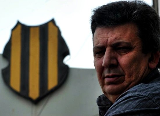 📅😇 #UnDíaComoHoy 8/4/2011, murió Jorge #Ledo, uno de los presidentes más importantes en la historia de <a href="/Olimpo_Oficial/">Club Olimpo</a>. Con él en la conducción, el "Aurinegro" logró tres ascensos a Primera (2001, 2007 y 2010). Además, para el primer año en la "A", remodeló el #Carminatti ⚫️🟡