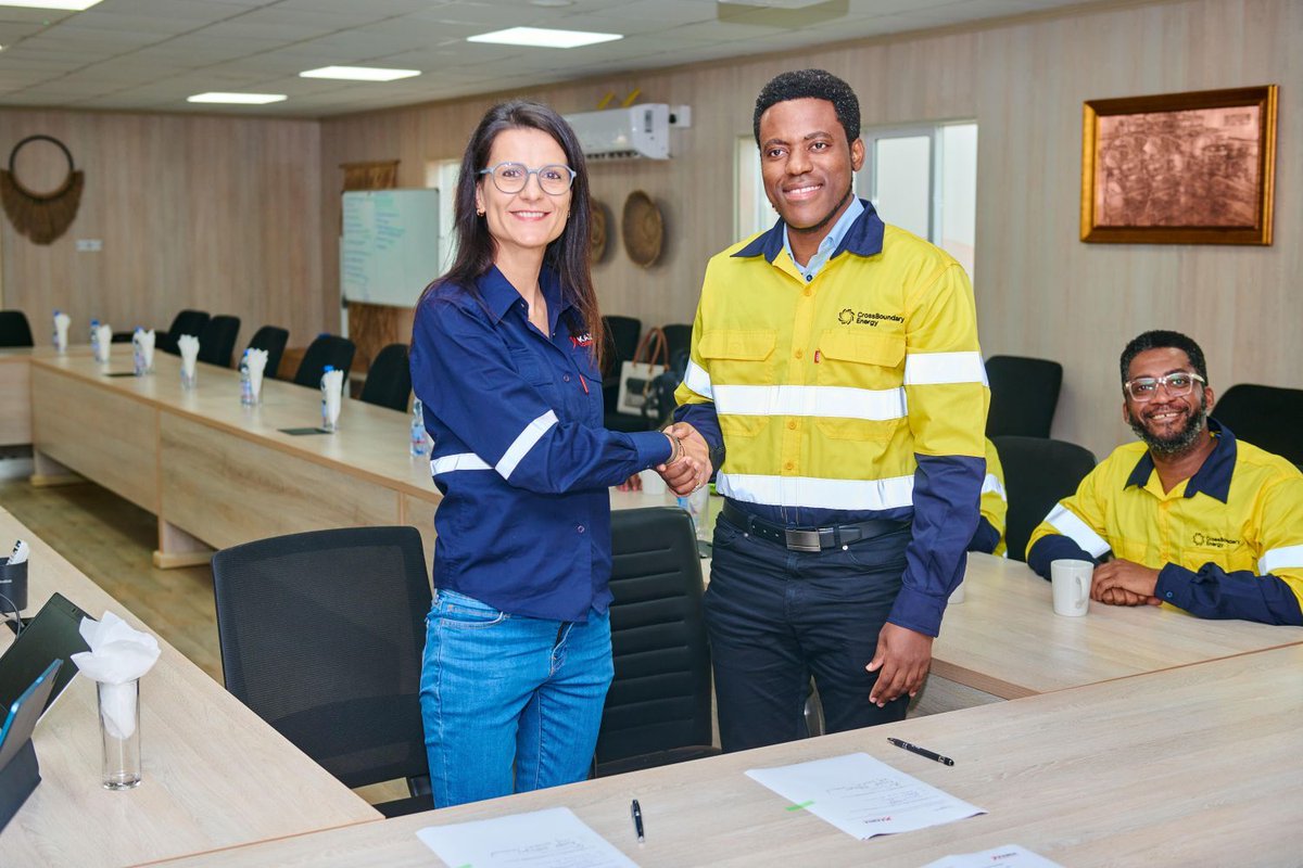 CrossBoundary's tweet photo. Baseload from the sun is here!🌞

CrossBoundary Energy signs a groundbreaking agreement with @kamoa_copper_sa to deliver 30 MW baseload renewable energy to the Kamoa-Kakula Copper mining complex in the DRC. A major step for sustainable mining.

Details: https://t.co/8n1sfNJMK3 https://t.co/4RfJ9avxwa