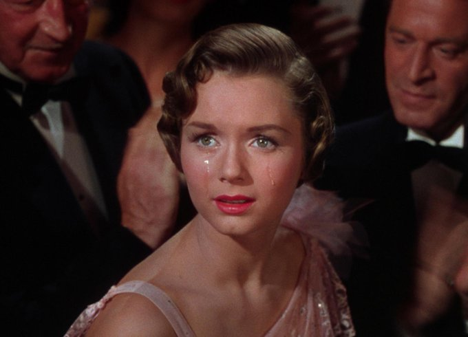 Gibboanxious's tweet photo. Singin’ in the Rain (1952) 

dir. Stanley Donen and Gene Kelly https://t.co/59Q56cE10n